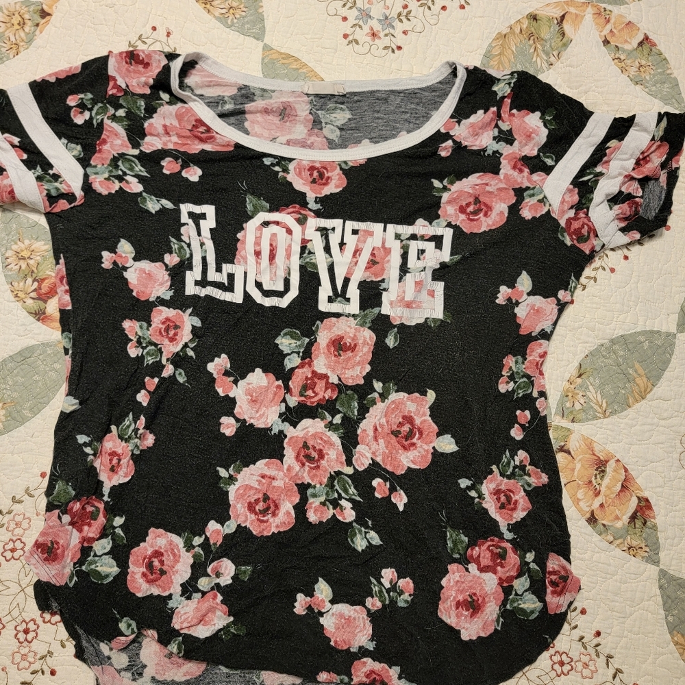 Black Floral Tshirt